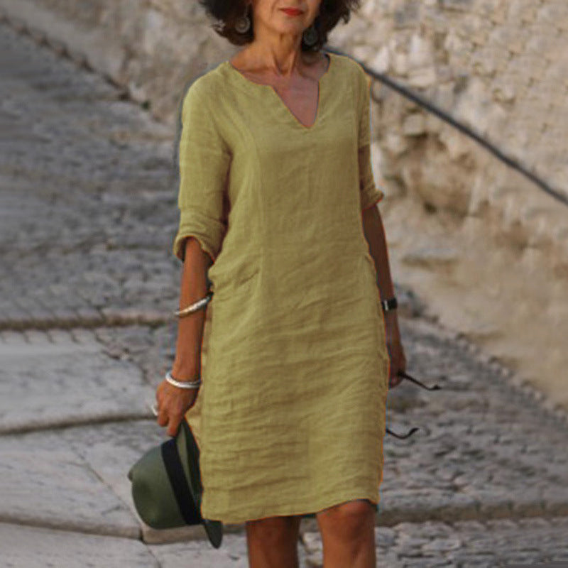 Josette | Robe élégante à col en V